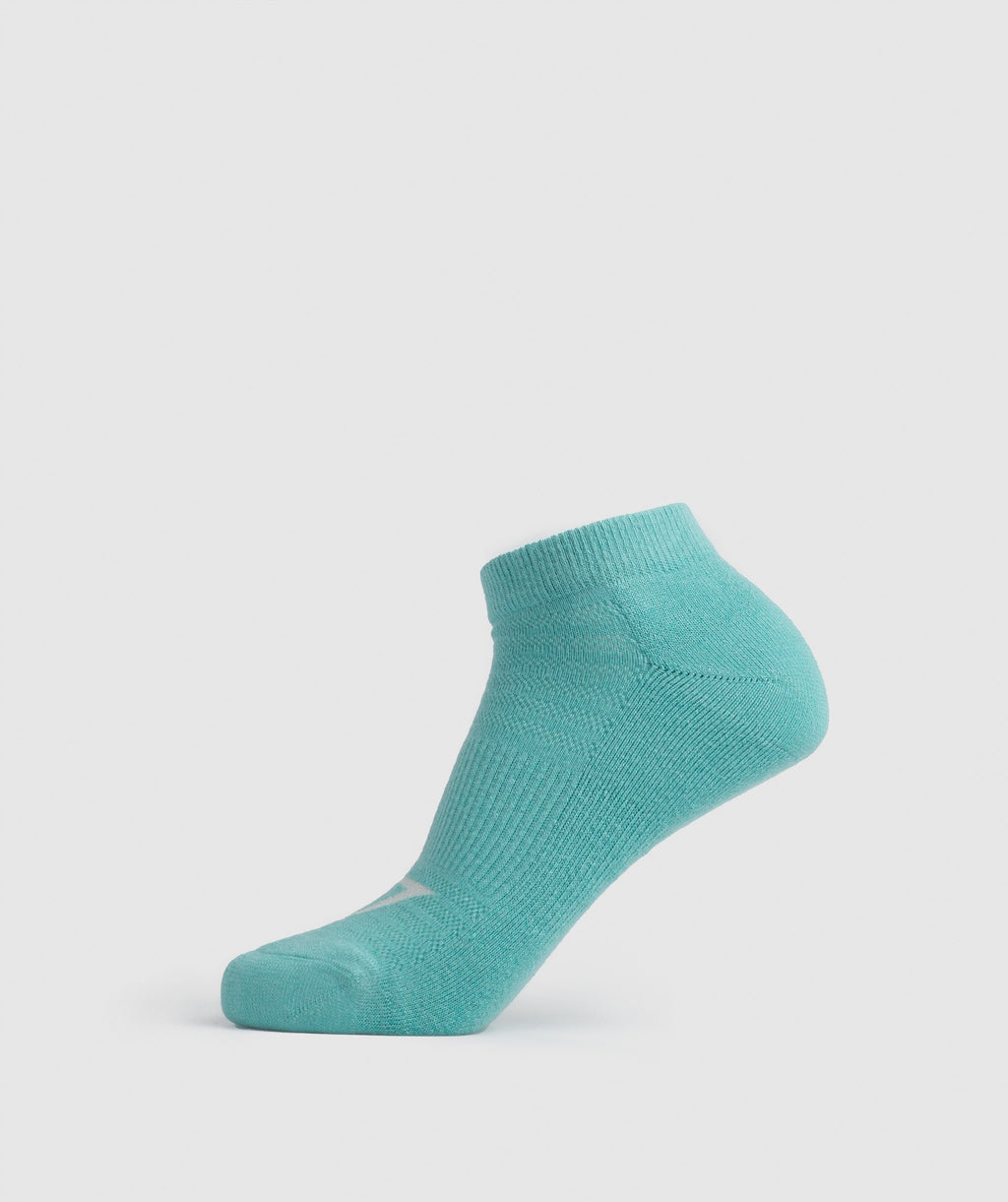 gymshark-trainer-socks-3pk-blue-jewel-green-pebble-grey-ss23