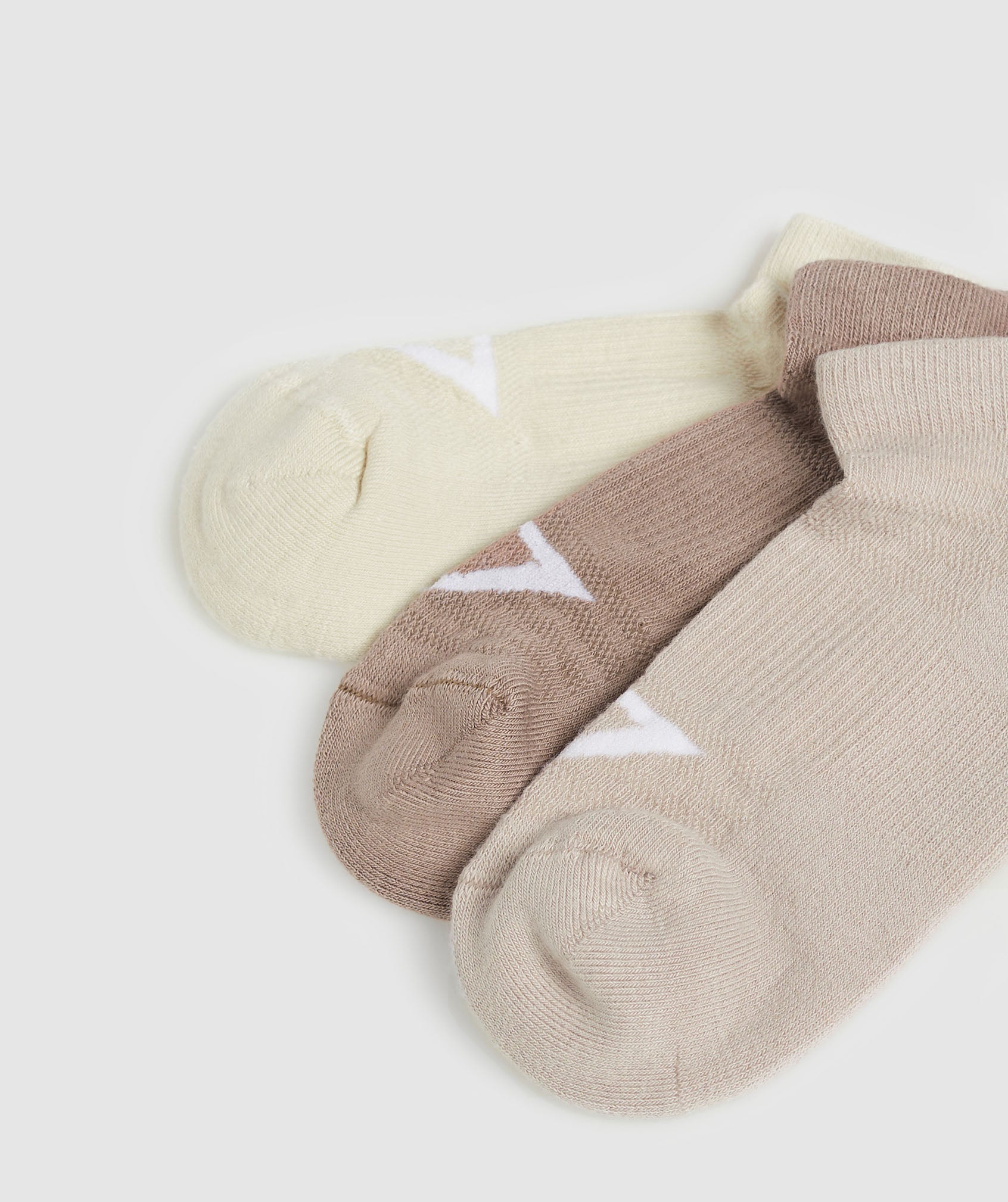 gymshark-trainer-socks-3pk-mocha-mauve-stone-pink-ecru-white-ss24