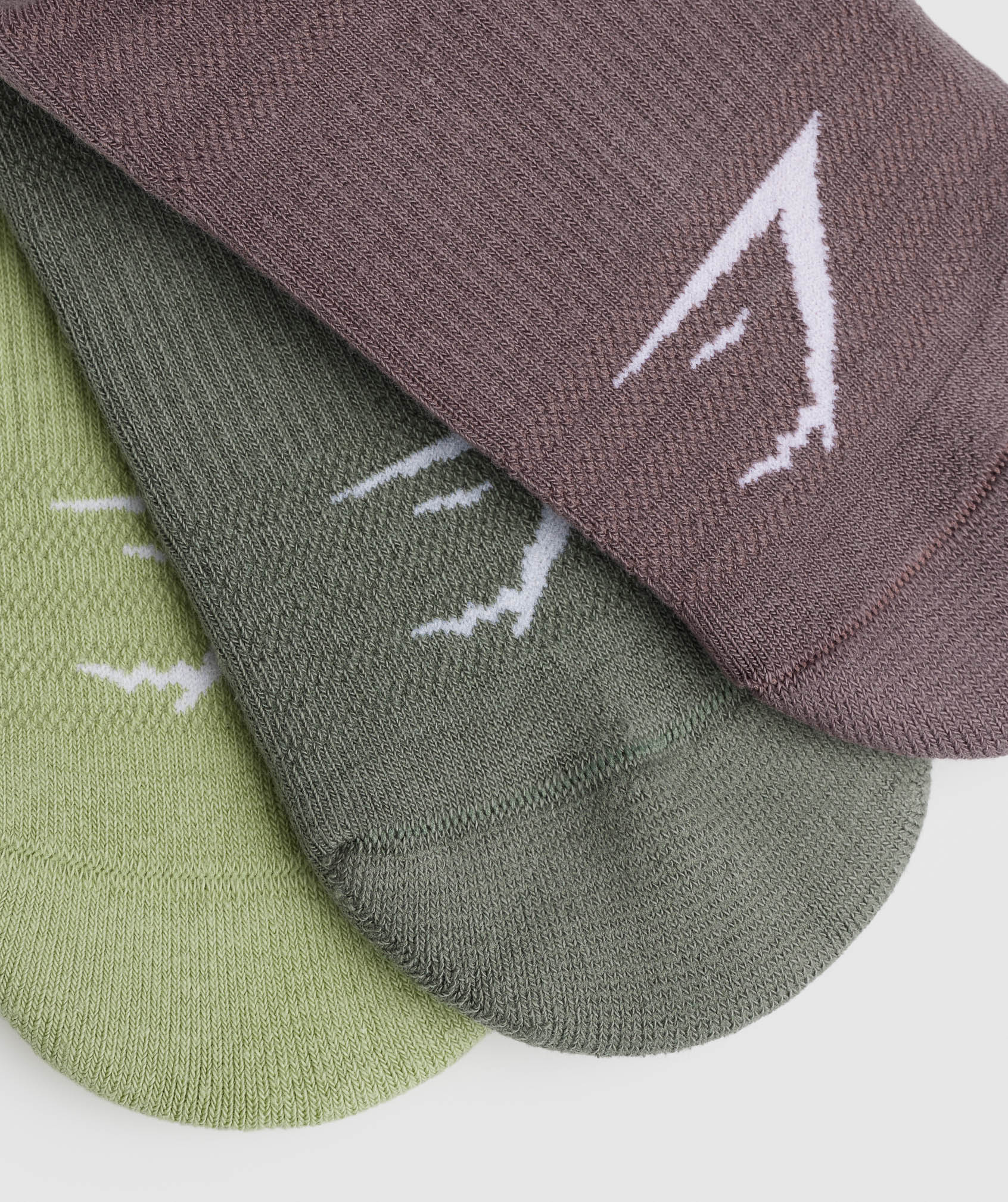 gymshark-trainer-socks-3pk-walnut-mauve-light-sage-green-dusk-green-aw23
