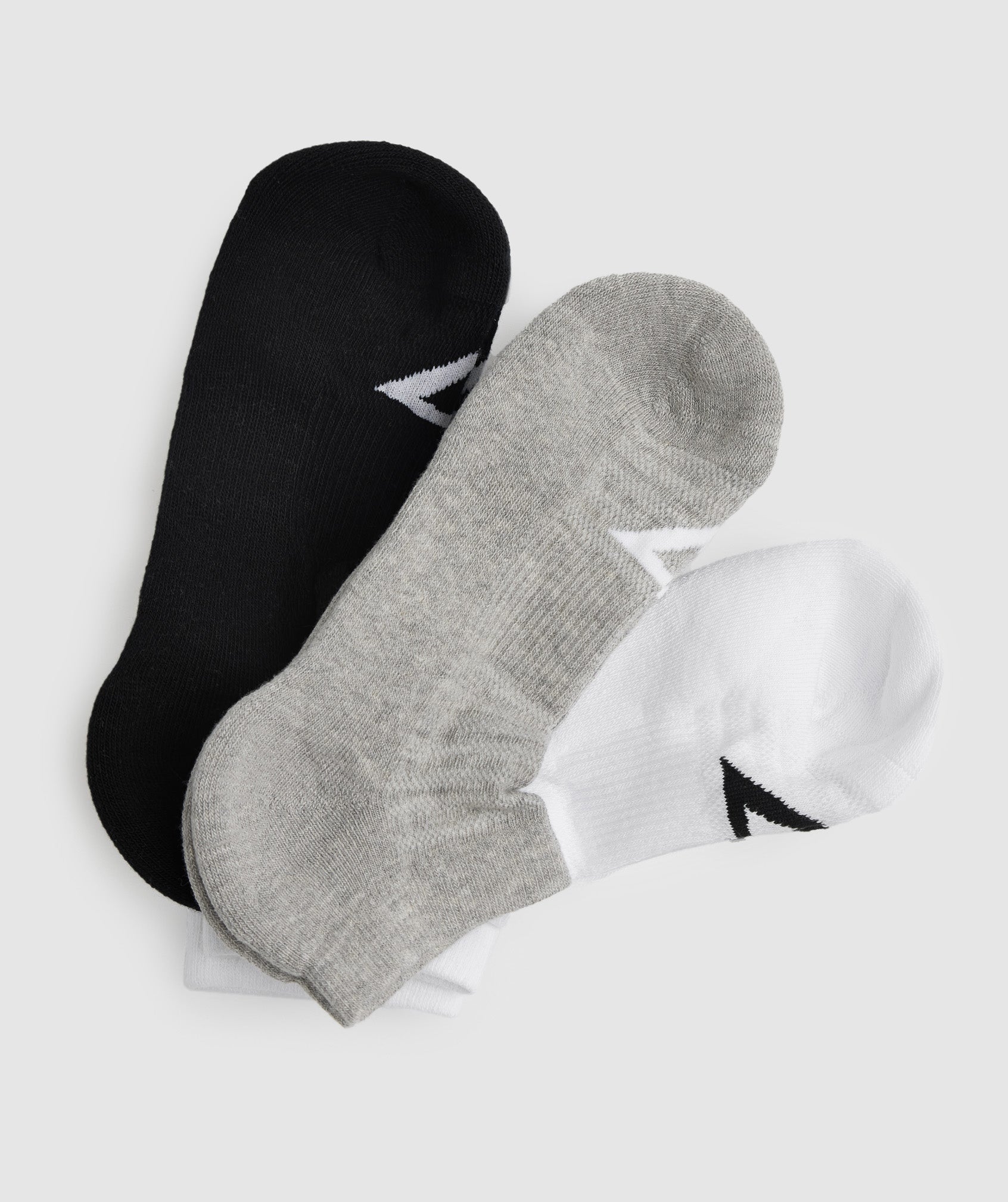 gymshark-trainer-socks-3pk-white-black-light-grey-core-marl-ss23