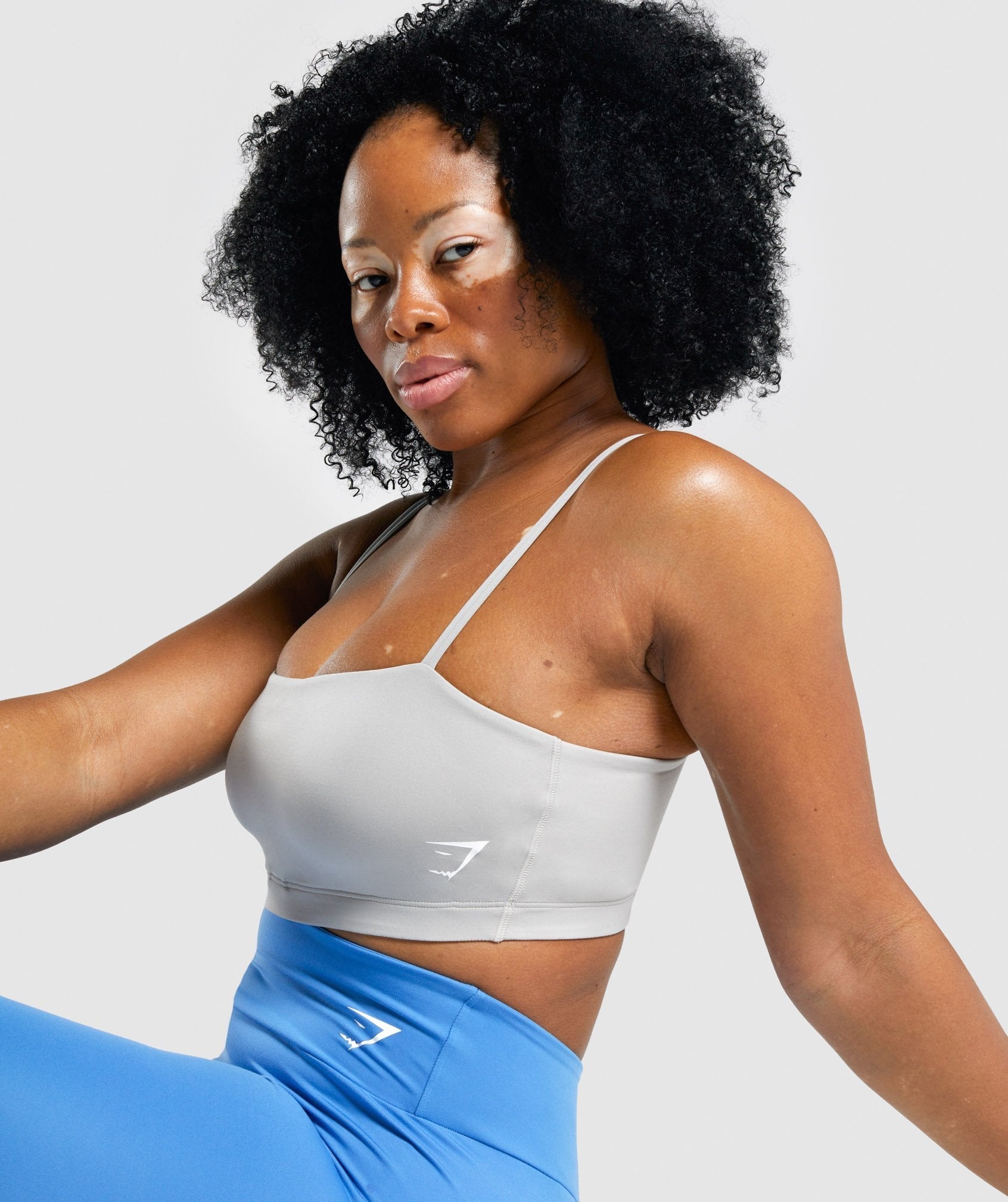 gymshark-training-bandeau-grey
