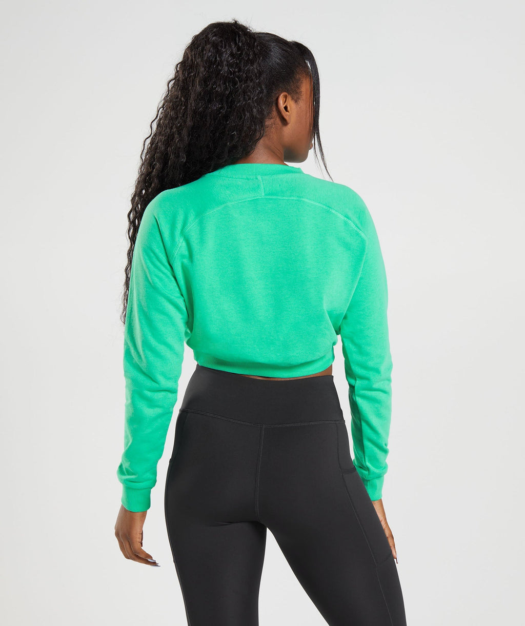 gymshark-training-cropped-sweater-tropic-green-ss23