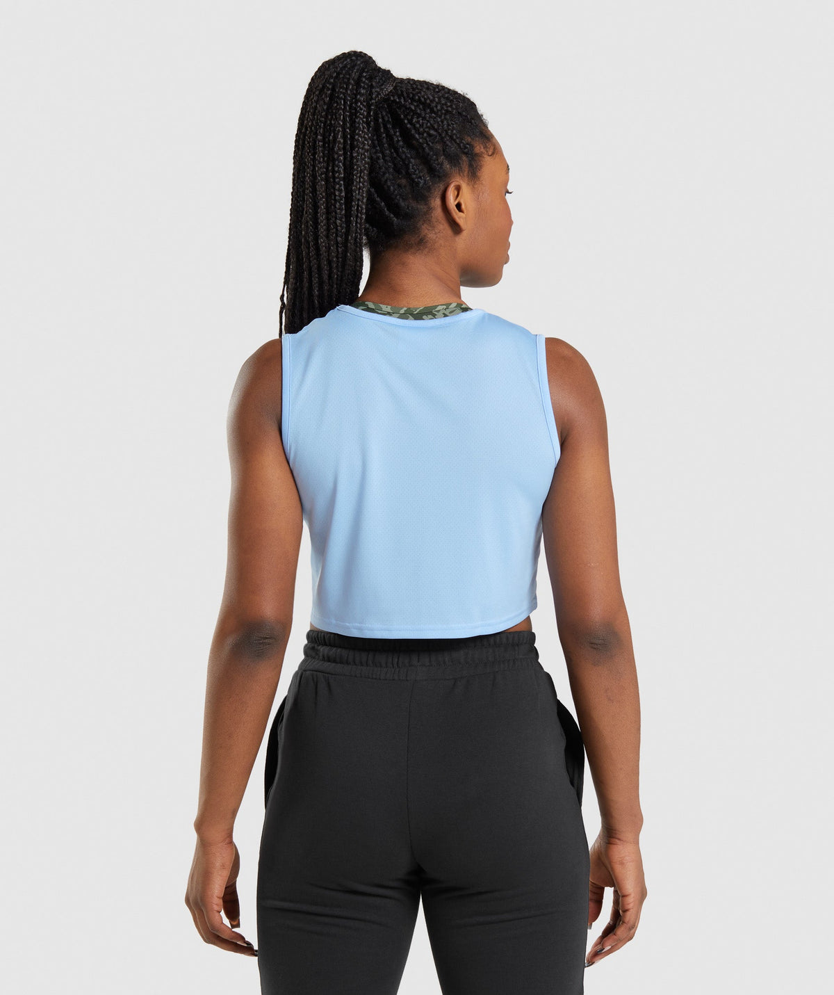 gymshark-training-crop-tank-moonstone-blue-ss22