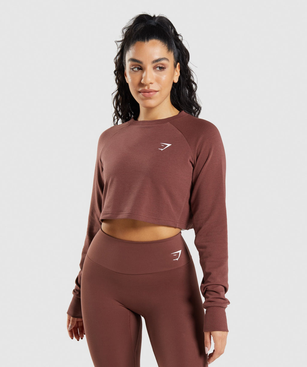 gymshark-training-cropped-sweater-cherry-brown-ss22