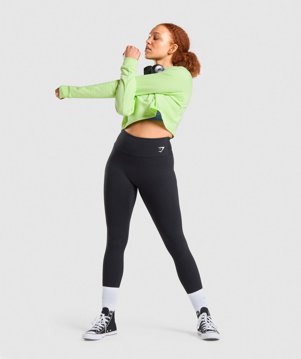 gymshark-training-cropped-sweater-green-lime
