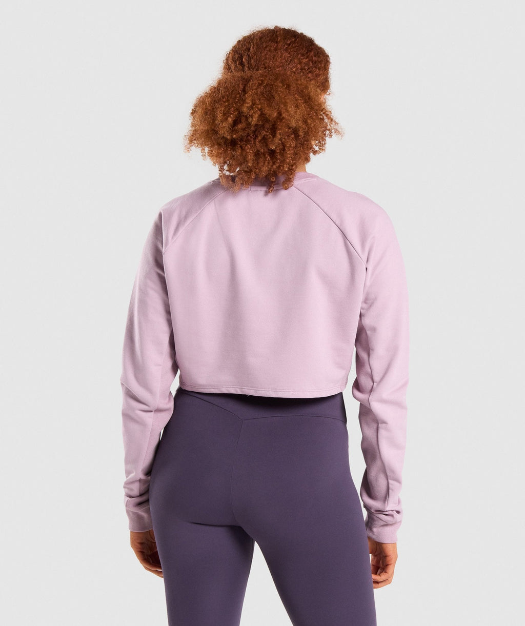 gymshark-training-cropped-sweater-light-purple