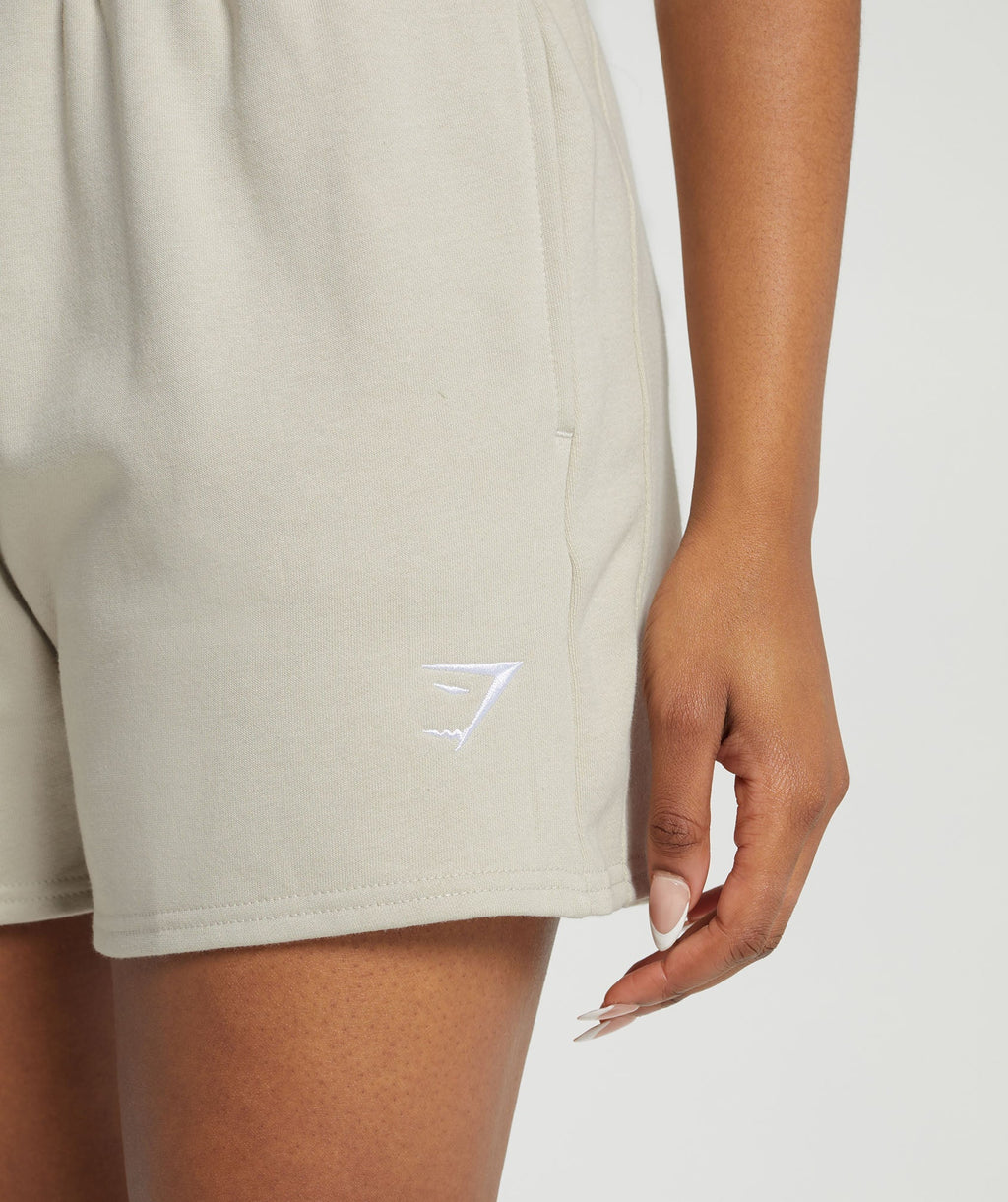 gymshark-training-fleece-shorts-pebble-grey-ss24