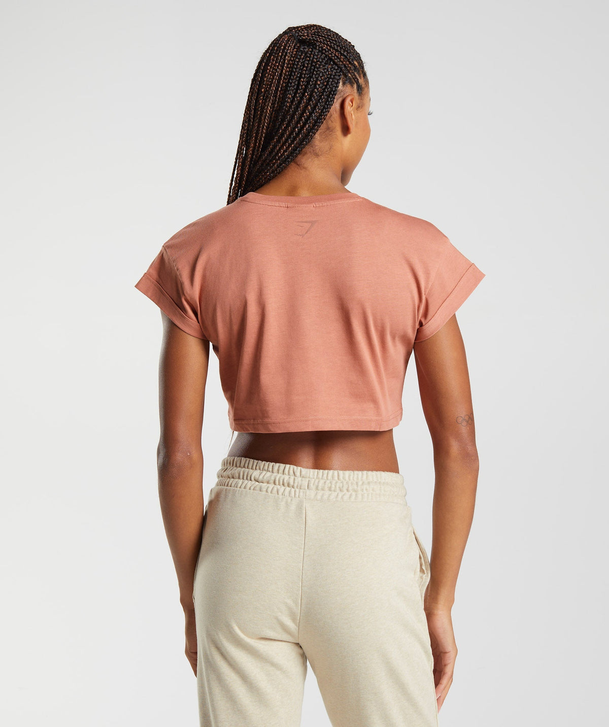 gymshark-fraction-crop-top-toffee-brown-aw22