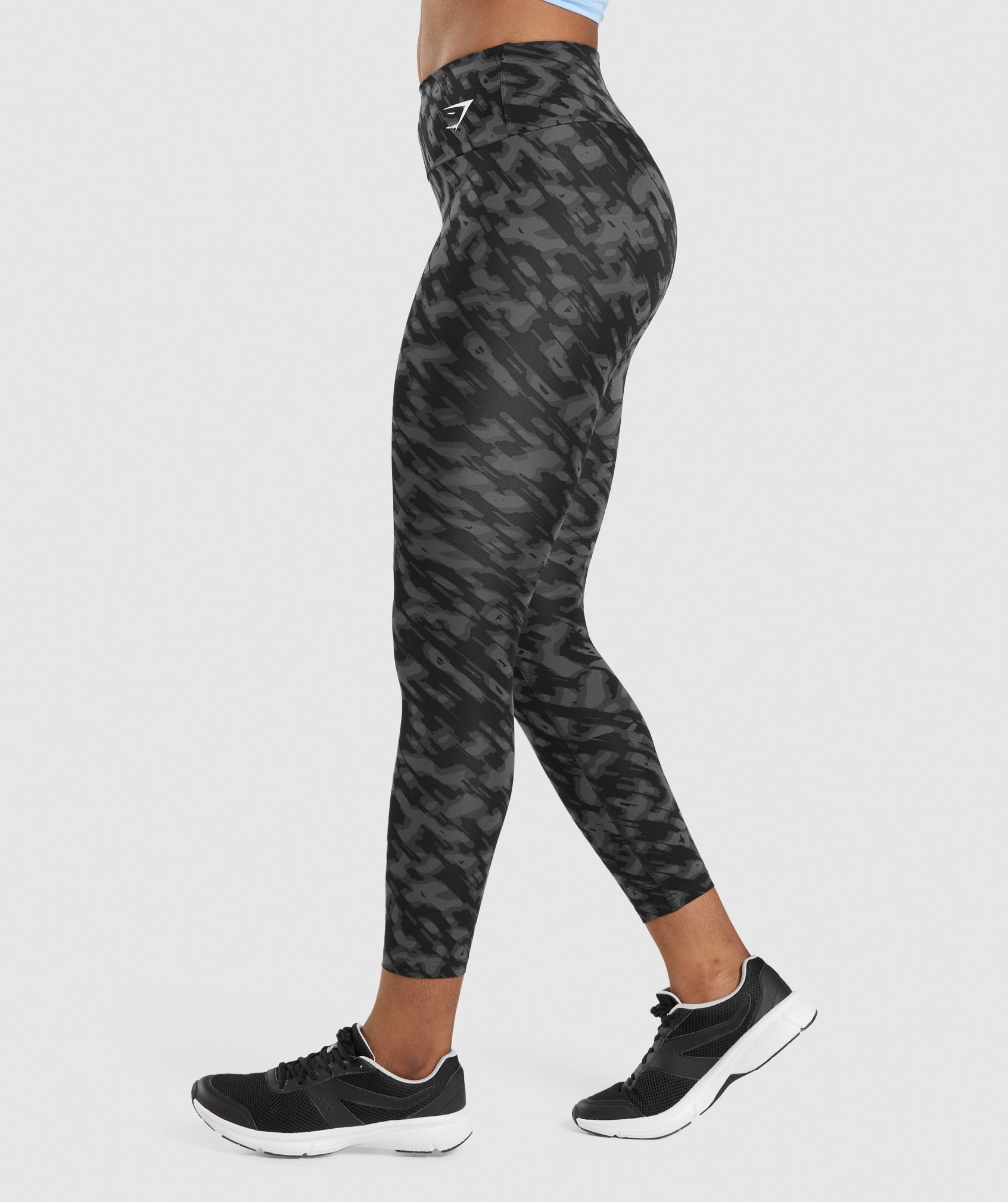 gymshark-training-leggings-black-print-ss22