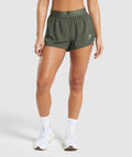 gymshark-training-loose-fit-shorts-strength-green-ss24