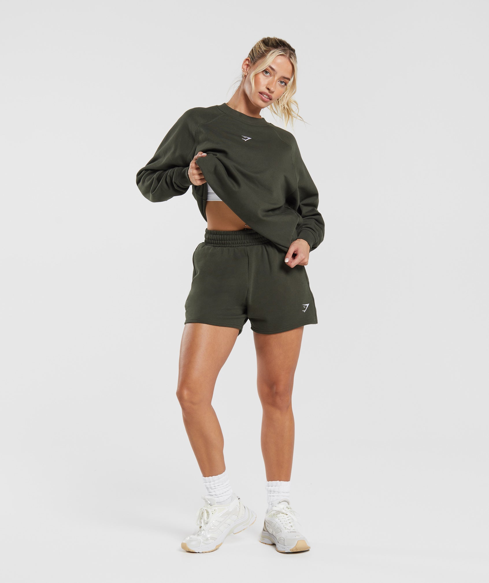 gymshark-training-oversized-fleece-sweatshirt-deep-olive-green-aw23