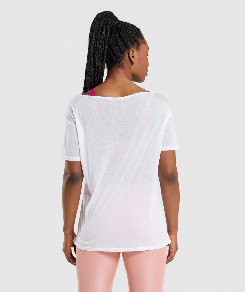 gymshark-training-oversized-top-white-ss22