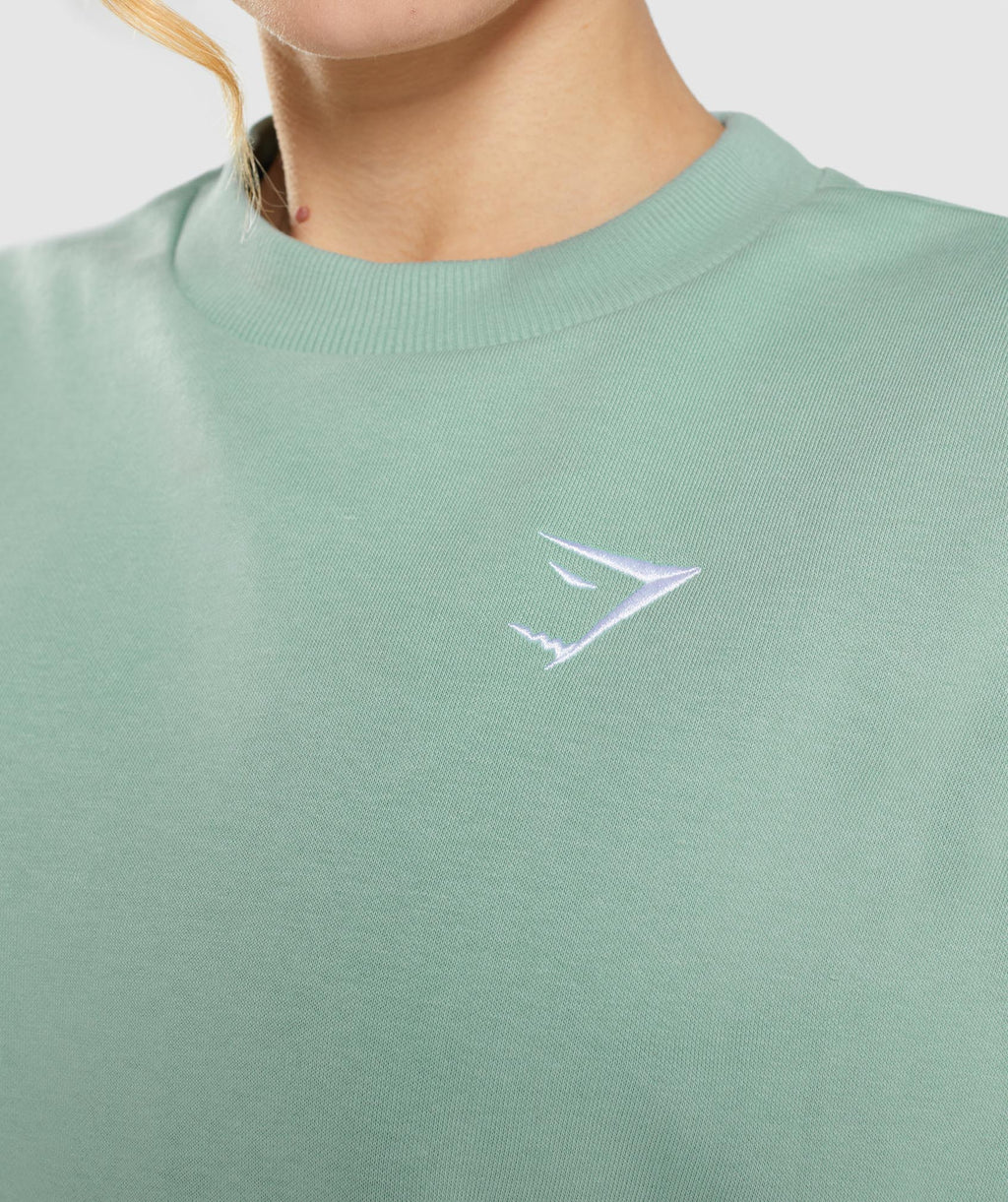 gymshark-training-oversized-sweatshirt-maya-blue-ss22