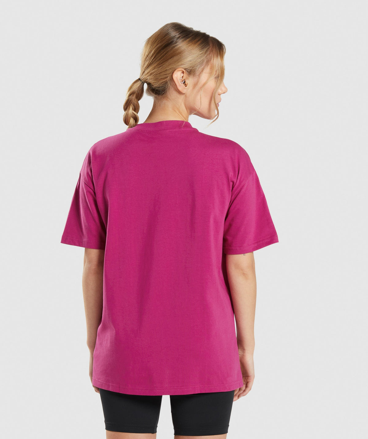 gymshark-training-oversized-t-shirt-dragon-pink-ss22