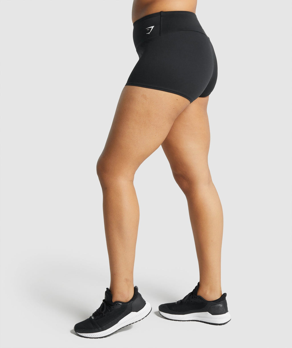 gymshark-training-quad-shorts-black