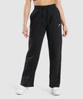 gymshark-training-straight-leg-jogger-black-ss22