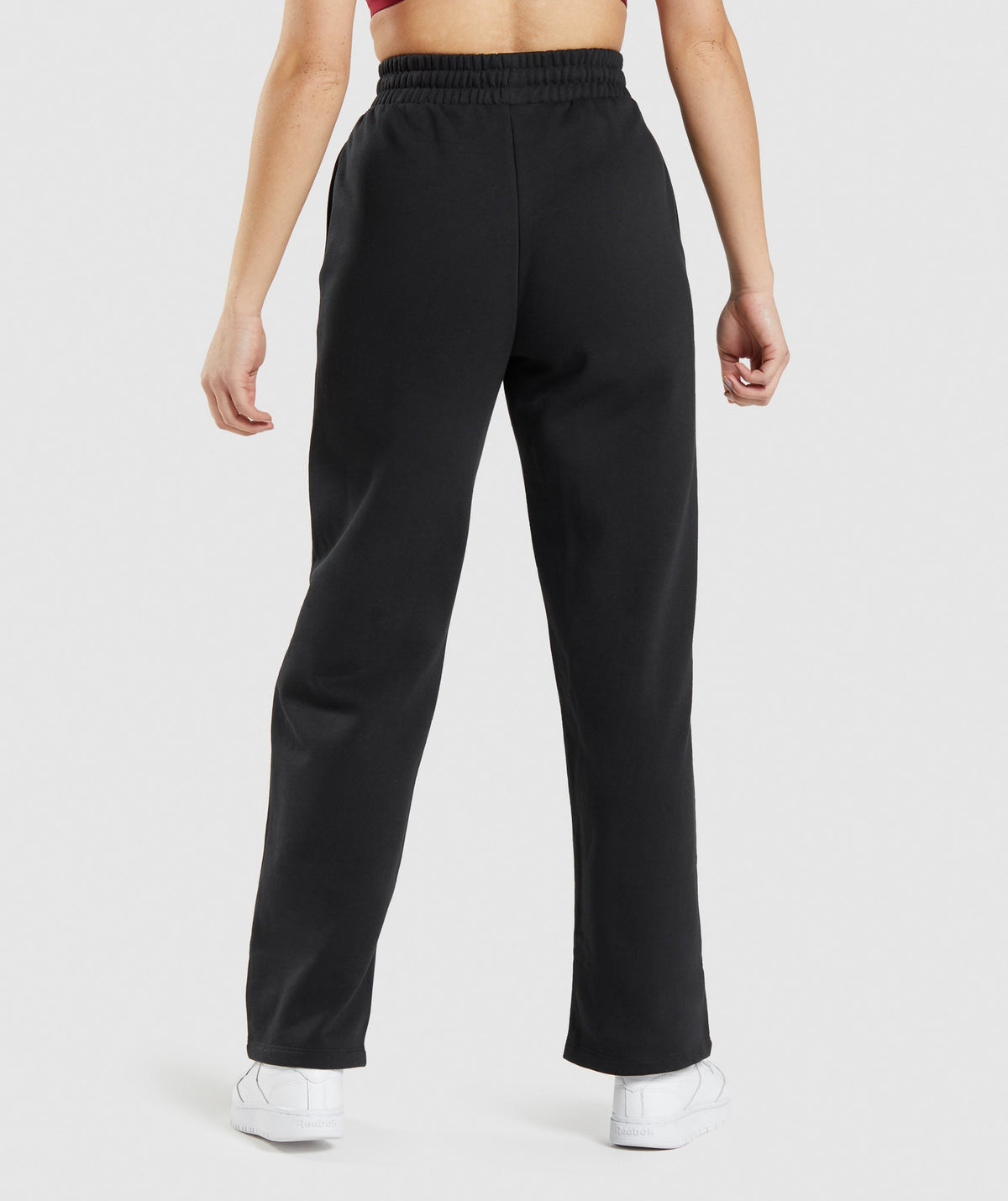 gymshark-training-straight-leg-jogger-black-ss22
