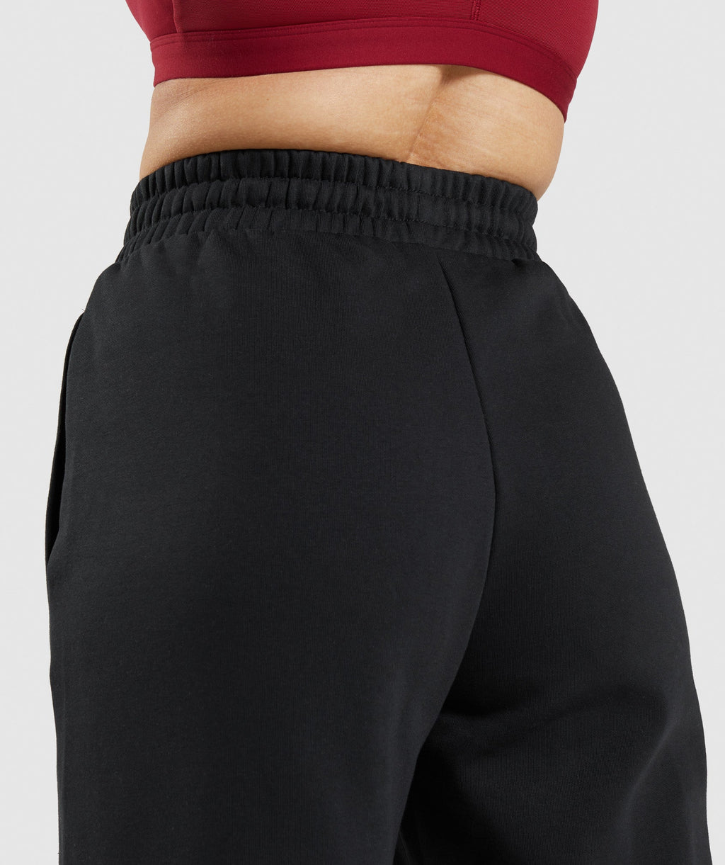 gymshark-training-straight-leg-jogger-black-ss22