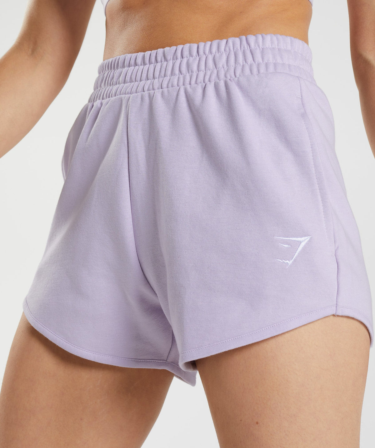 gymshark-training-sweat-shorts-soft-lilac-aw22