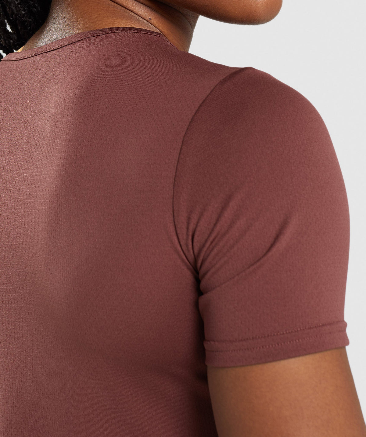 gymshark-training-t-shirt-cherry-brown-ss22