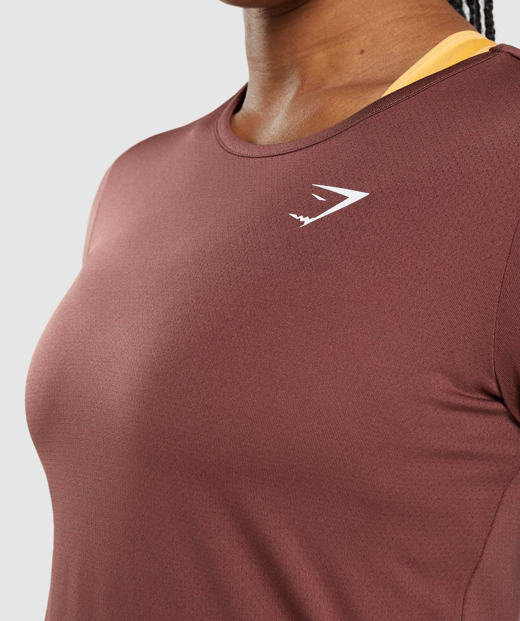 gymshark-training-t-shirt-cherry-brown-ss22