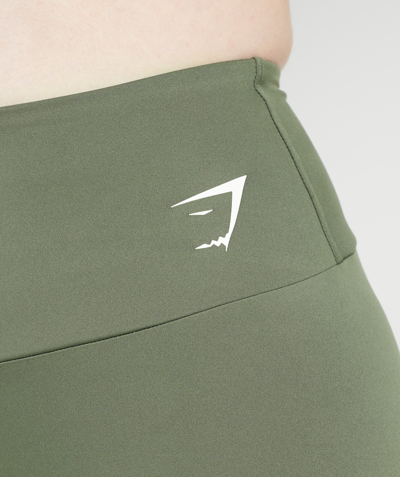 gymshark-training-tight-shorts-core-olive-aw22
