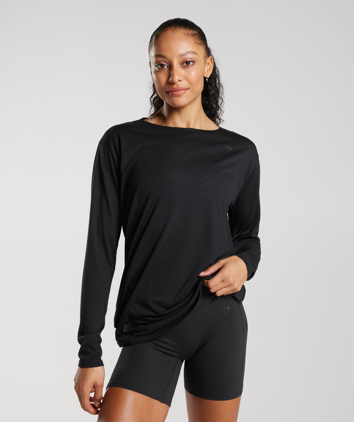 gymshark-super-soft-cut-out-long-sleeve-top-black-ss23