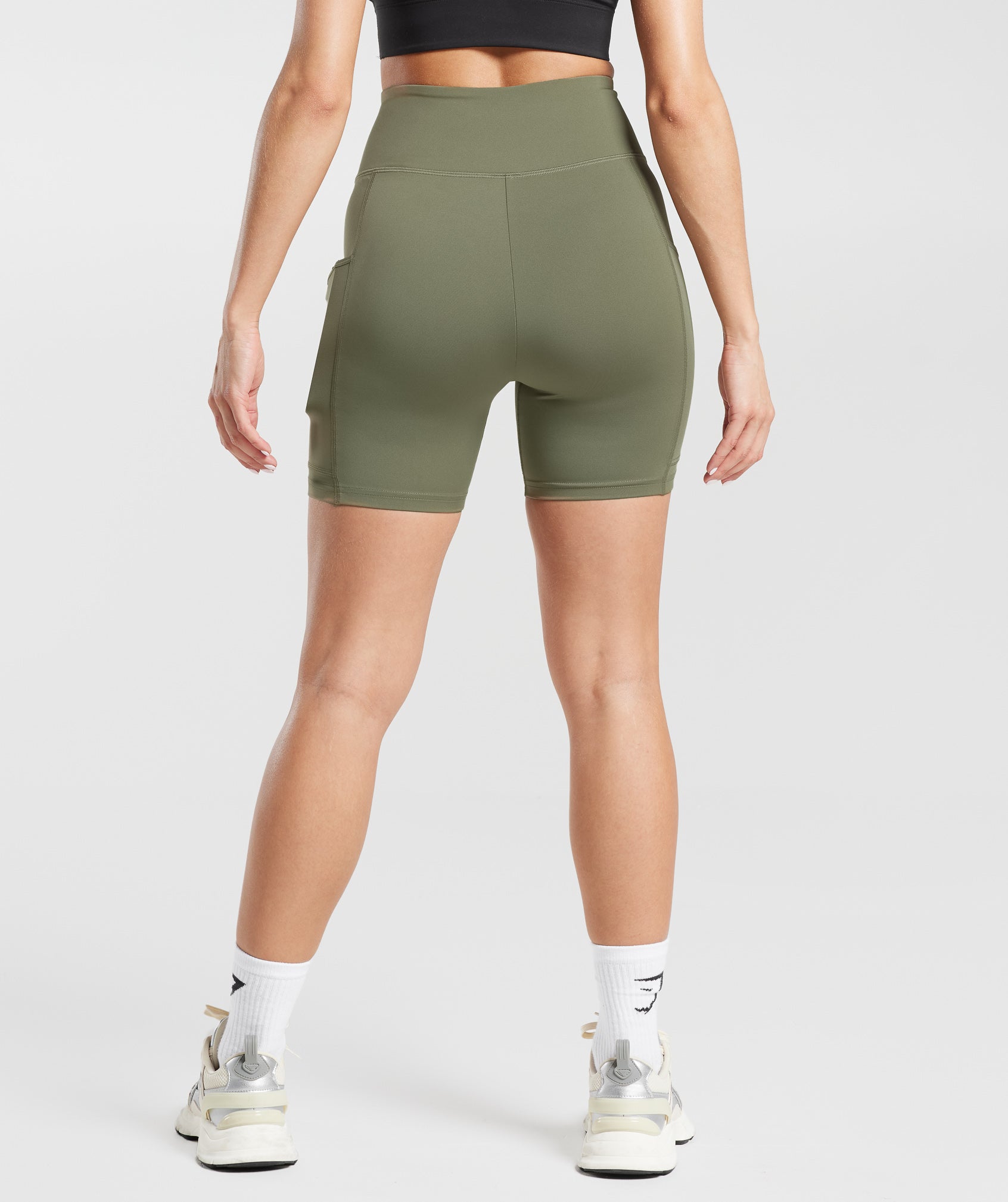 gymshark-pocket-shorts-dusty-olive-ss23