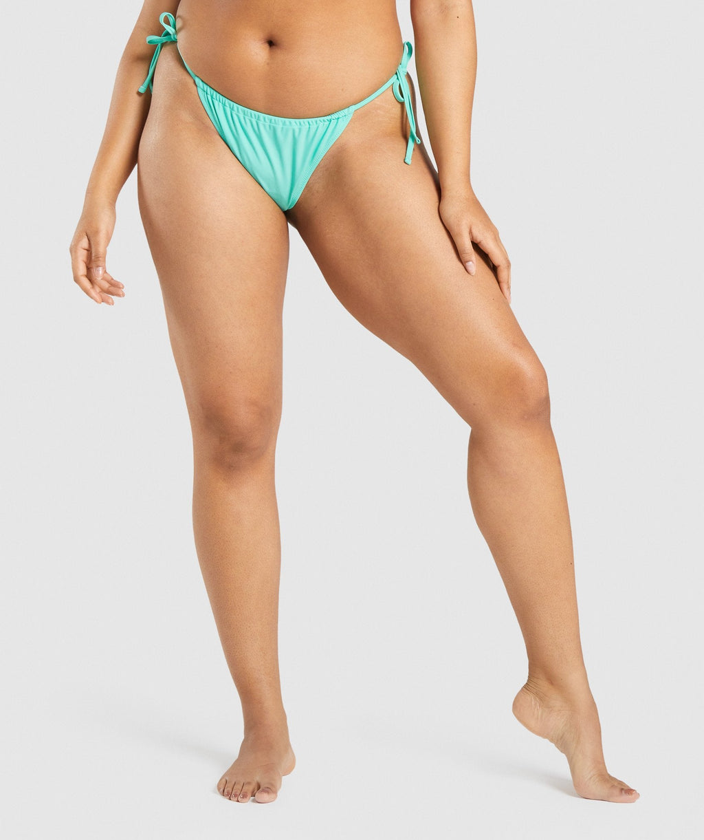 gymshark-triangle-bikini-bottoms-turquoise