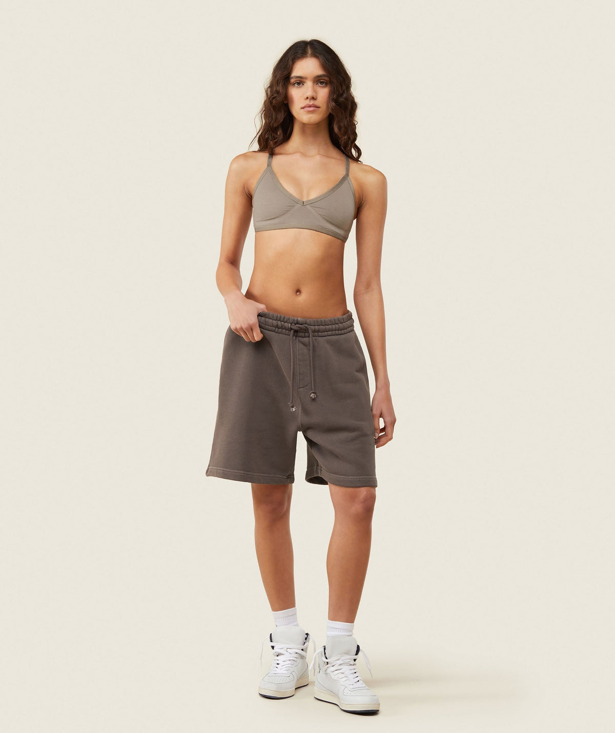 gymshark-everywear-ultra-comfort-bralette-linen-brown-ss24