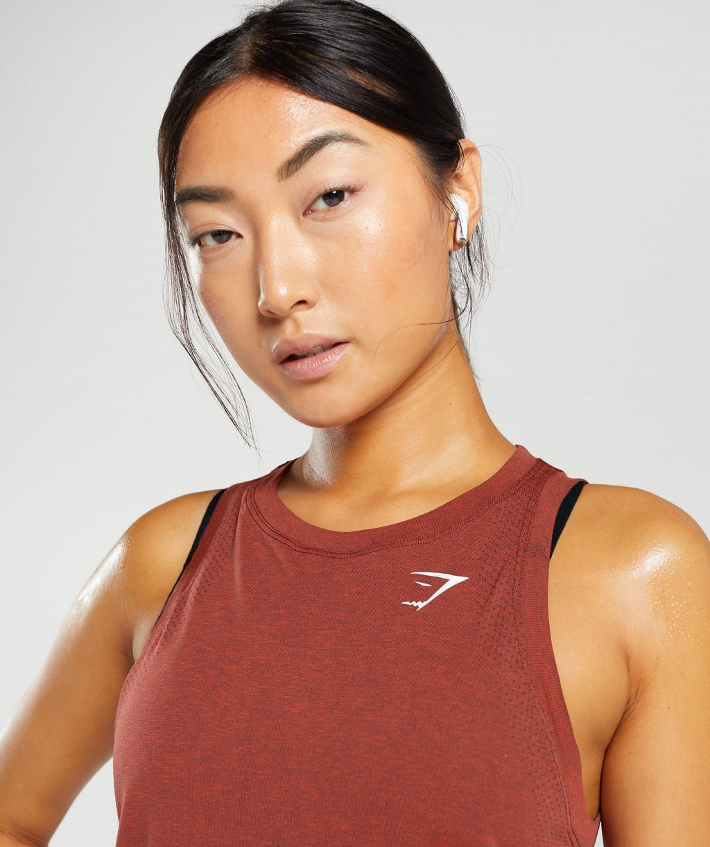 gymshark-vital-seamless-2-0-light-tank-brick-red-ss23
