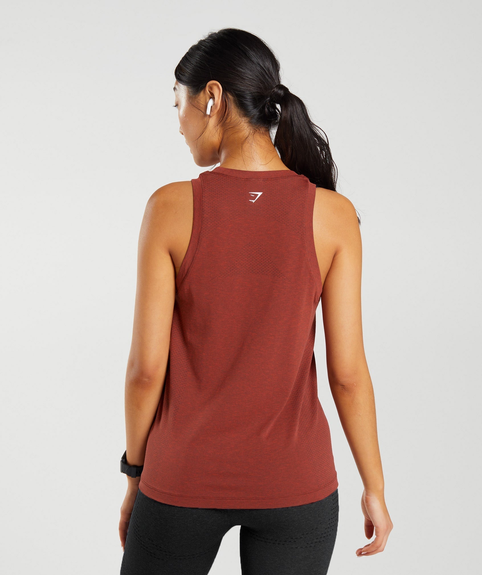 gymshark-vital-seamless-2-0-light-tank-brick-red-ss23