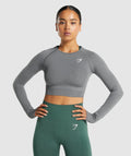 gymshark-vital-seamless-long-sleeve-crop-top-smokey-grey-marl-logo