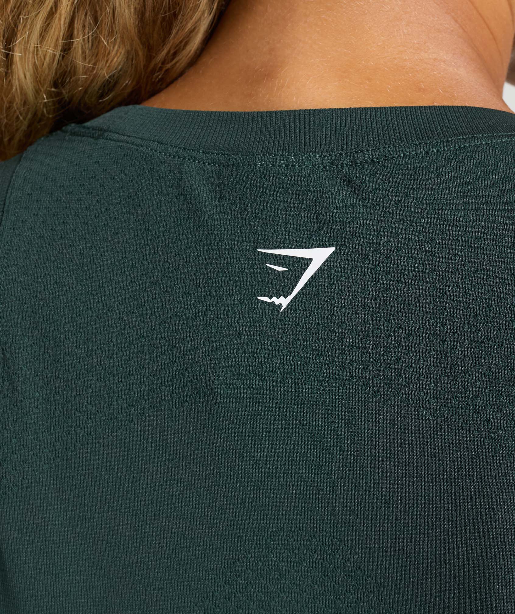 gymshark-vital-seamless-2-0-light-tank-woodland-green-marl-aw22