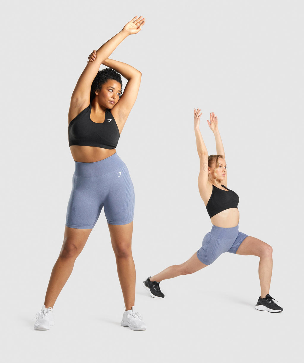 gymshark-vital-seamless-sports-bra-black-marl-logo