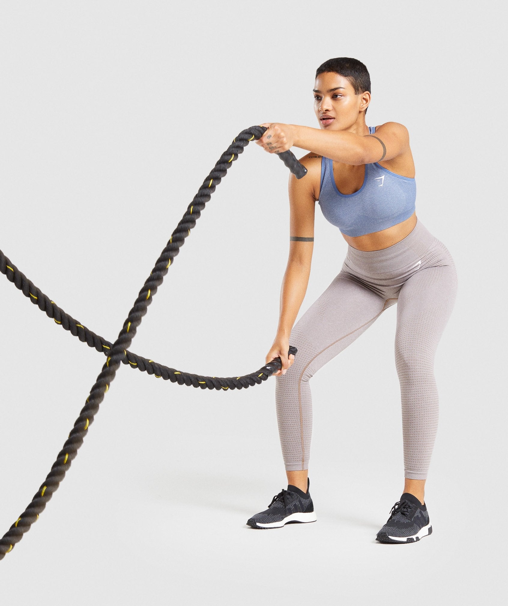 gymshark-vital-seamless-sports-bra-twilight-blue-marl