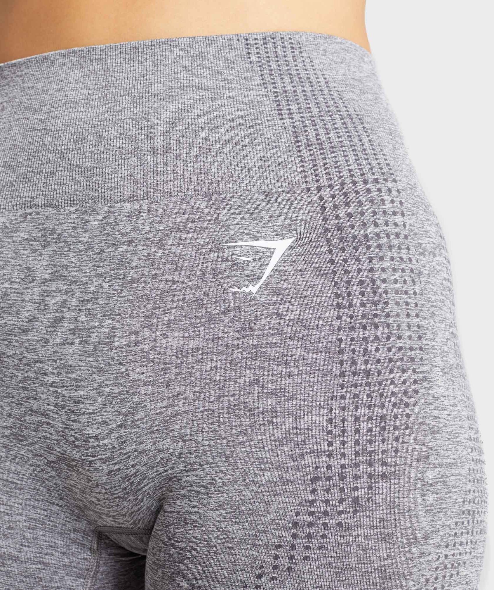 gymshark-vital-seamless-shorts-smokey-grey-marl-1