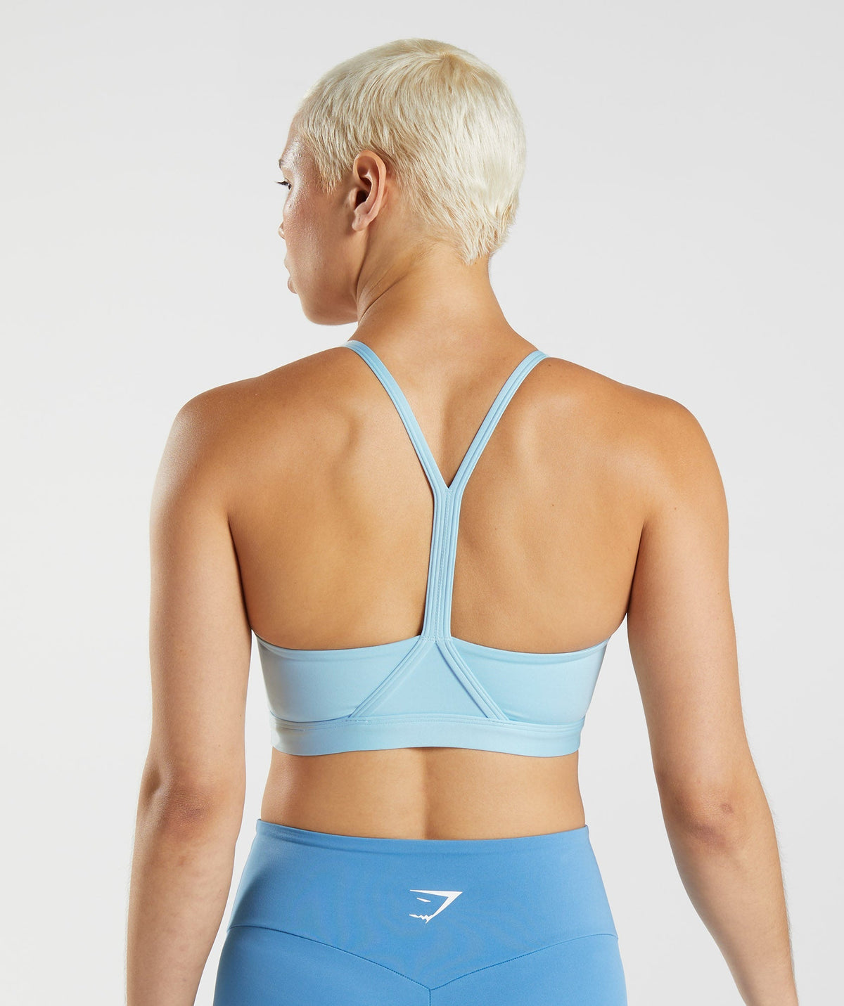 gymshark-v-neck-sports-bra-glacier-blue-aw22