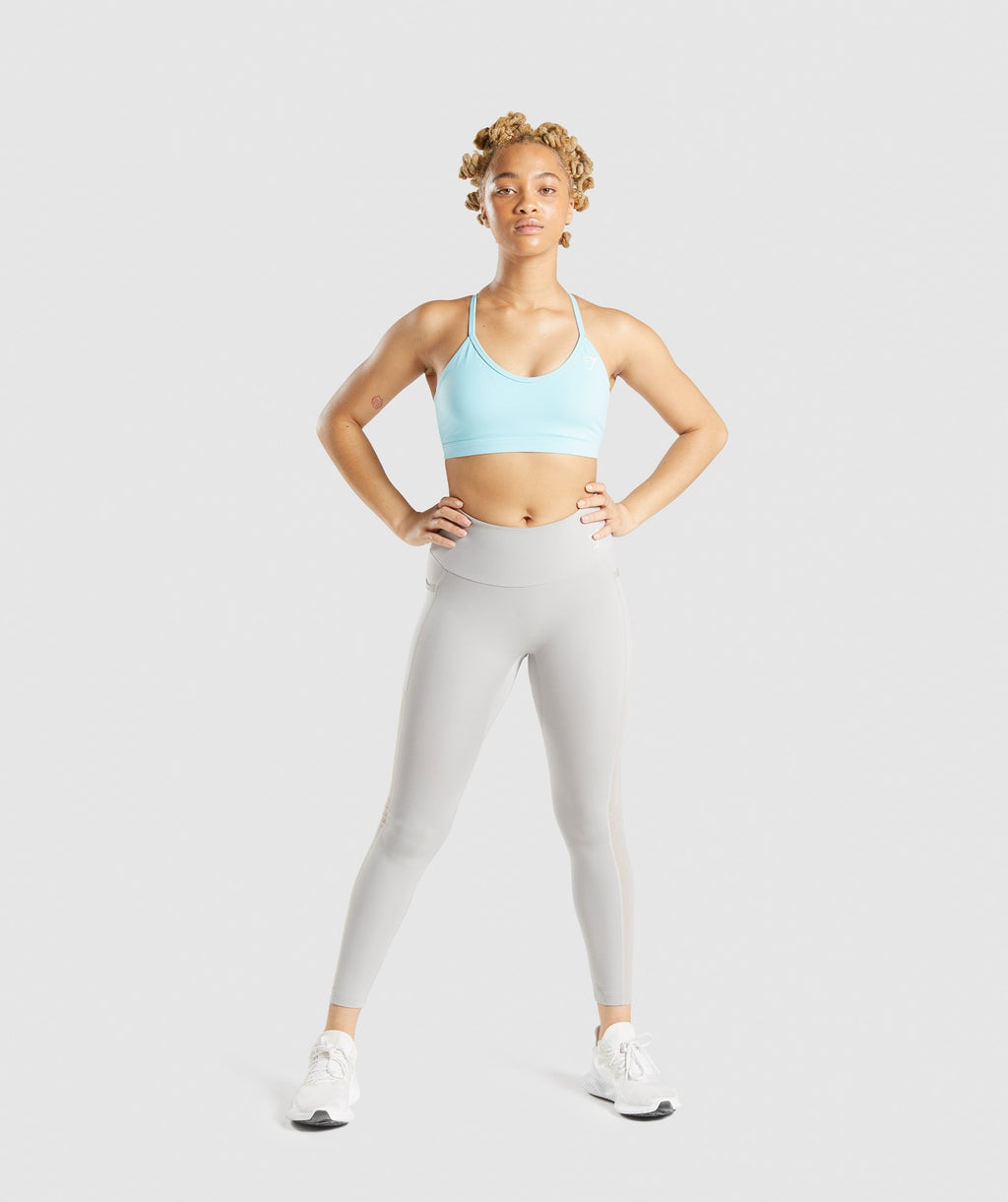 gymshark-v-neck-training-sports-bra-turquoise