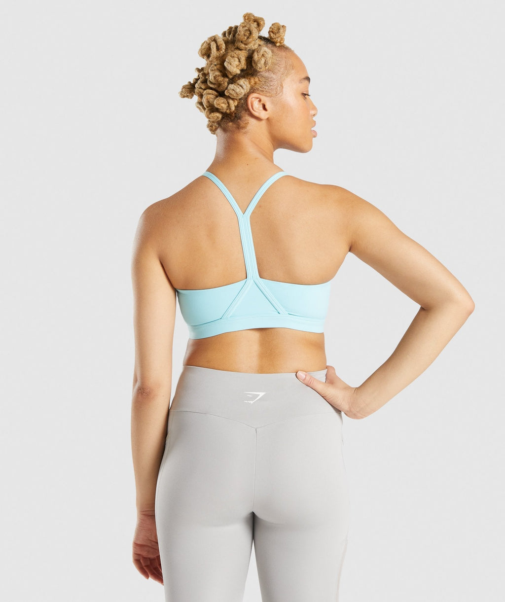 gymshark-v-neck-training-sports-bra-turquoise