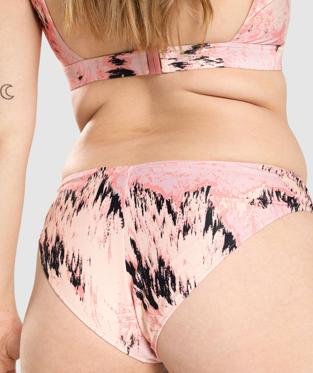 gymshark-v-shaped-bikini-bottoms-light-pink-print