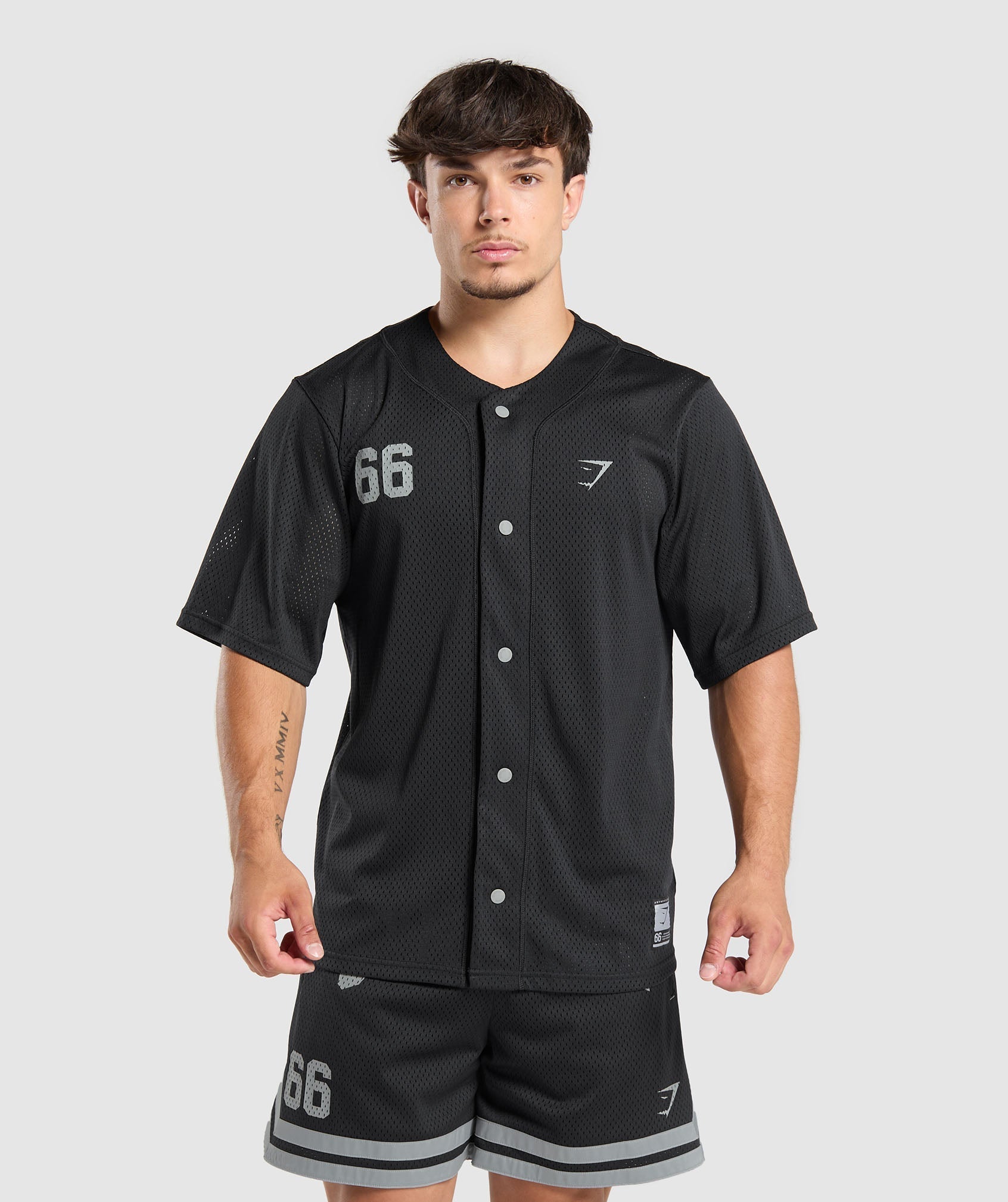 gymshark-varsity-jersey-black-aw24