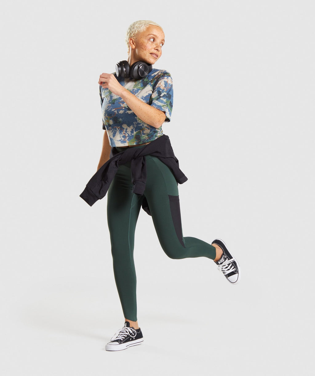 gymshark-venture-leggings-dark-green