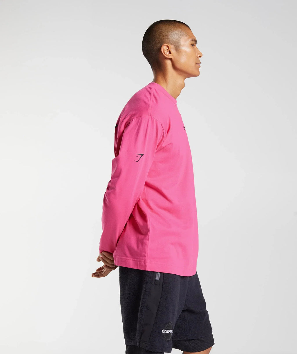 gymshark-vibes-long-sleeve-t-shirt-bright-fuchsia-ss23