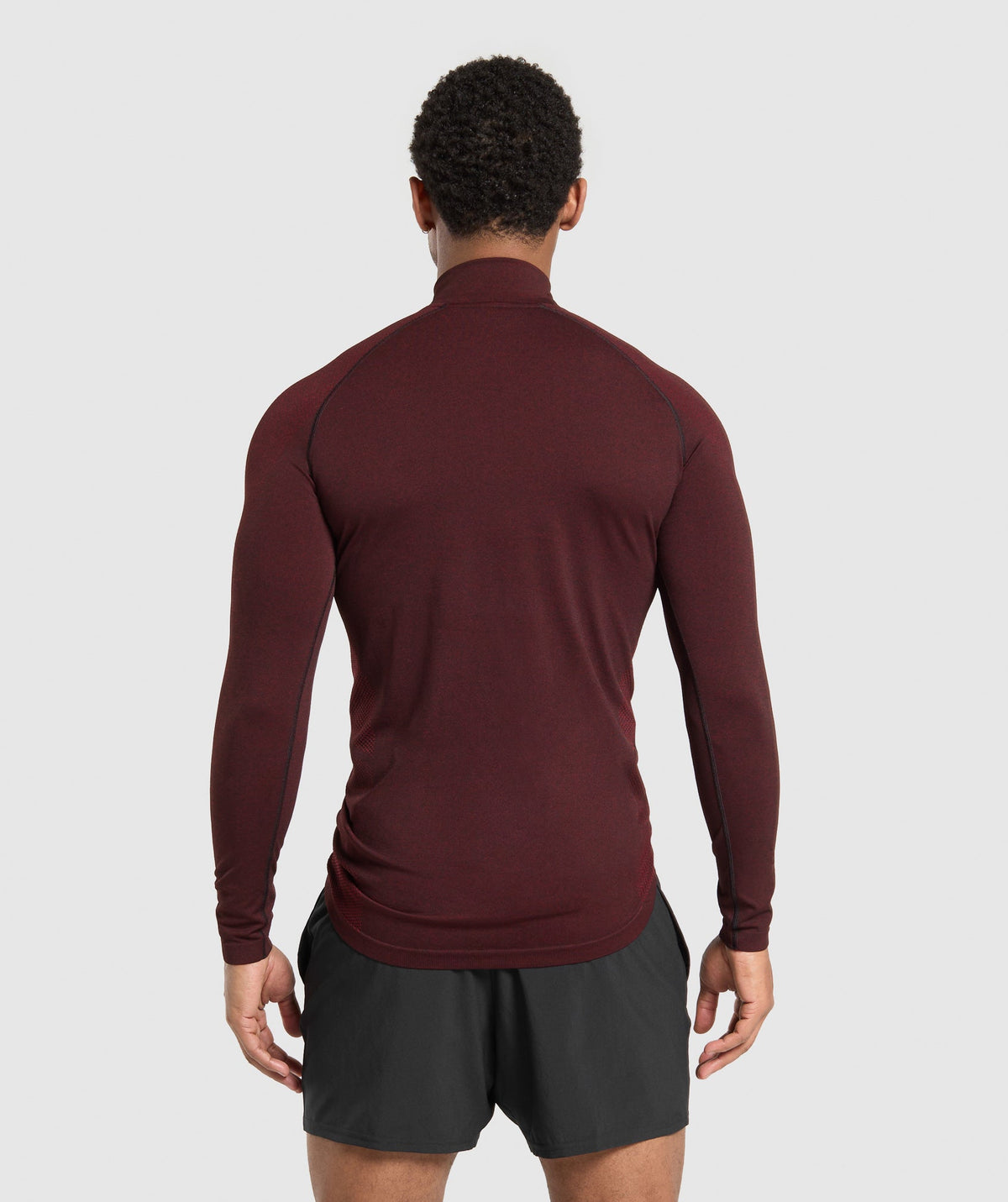 gymshark-vital-seamless-1-4-zip-black-sets-red-ss25