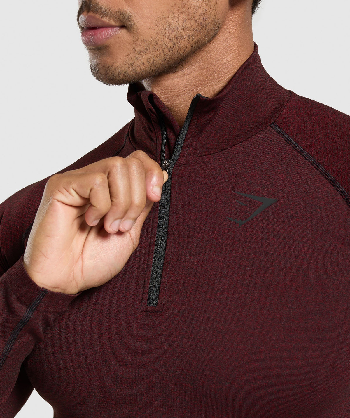 gymshark-vital-seamless-1-4-zip-black-sets-red-ss25