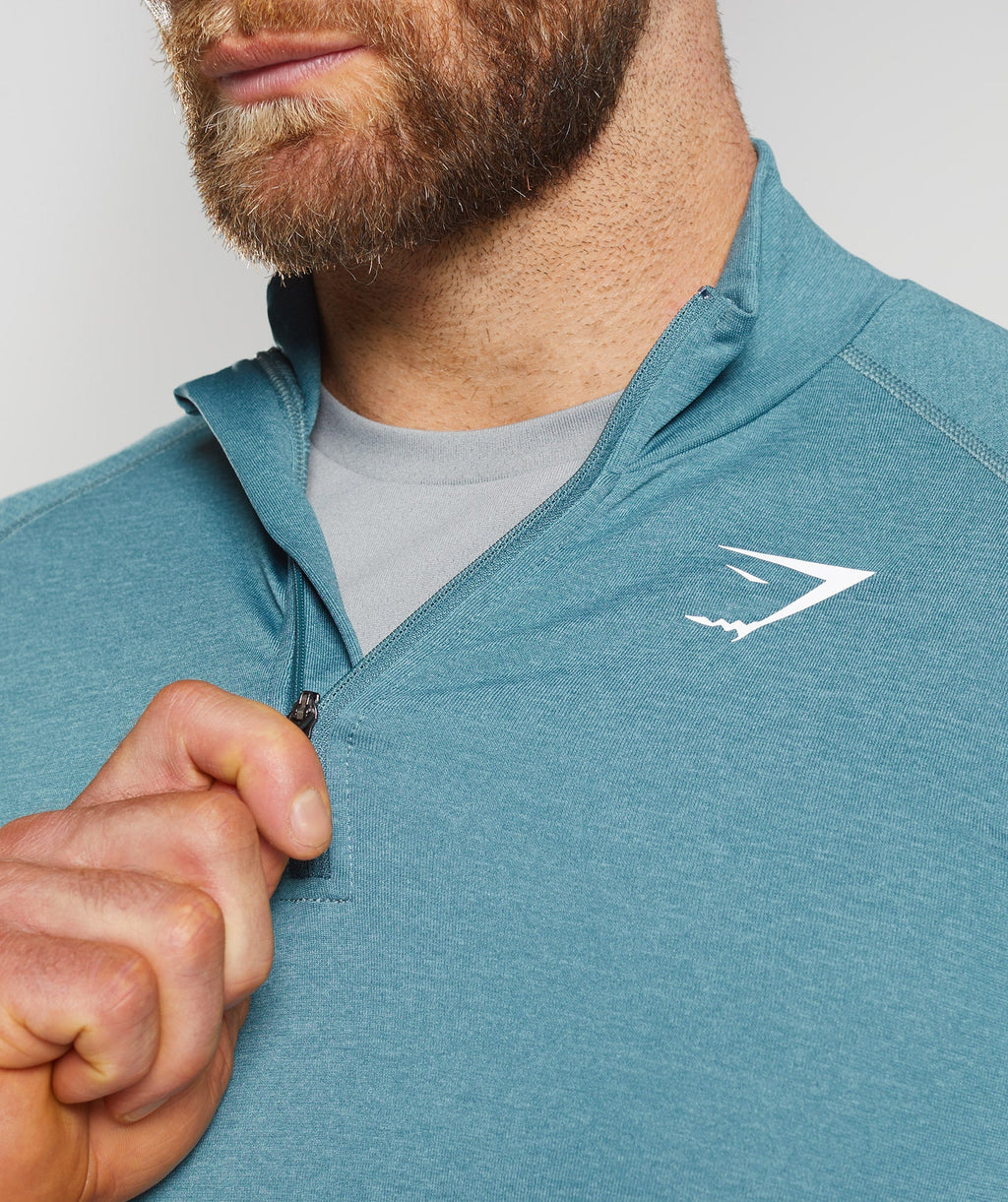 gymshark-vital-1-4-zip-thunder-blue-iceberg-blue-ss23