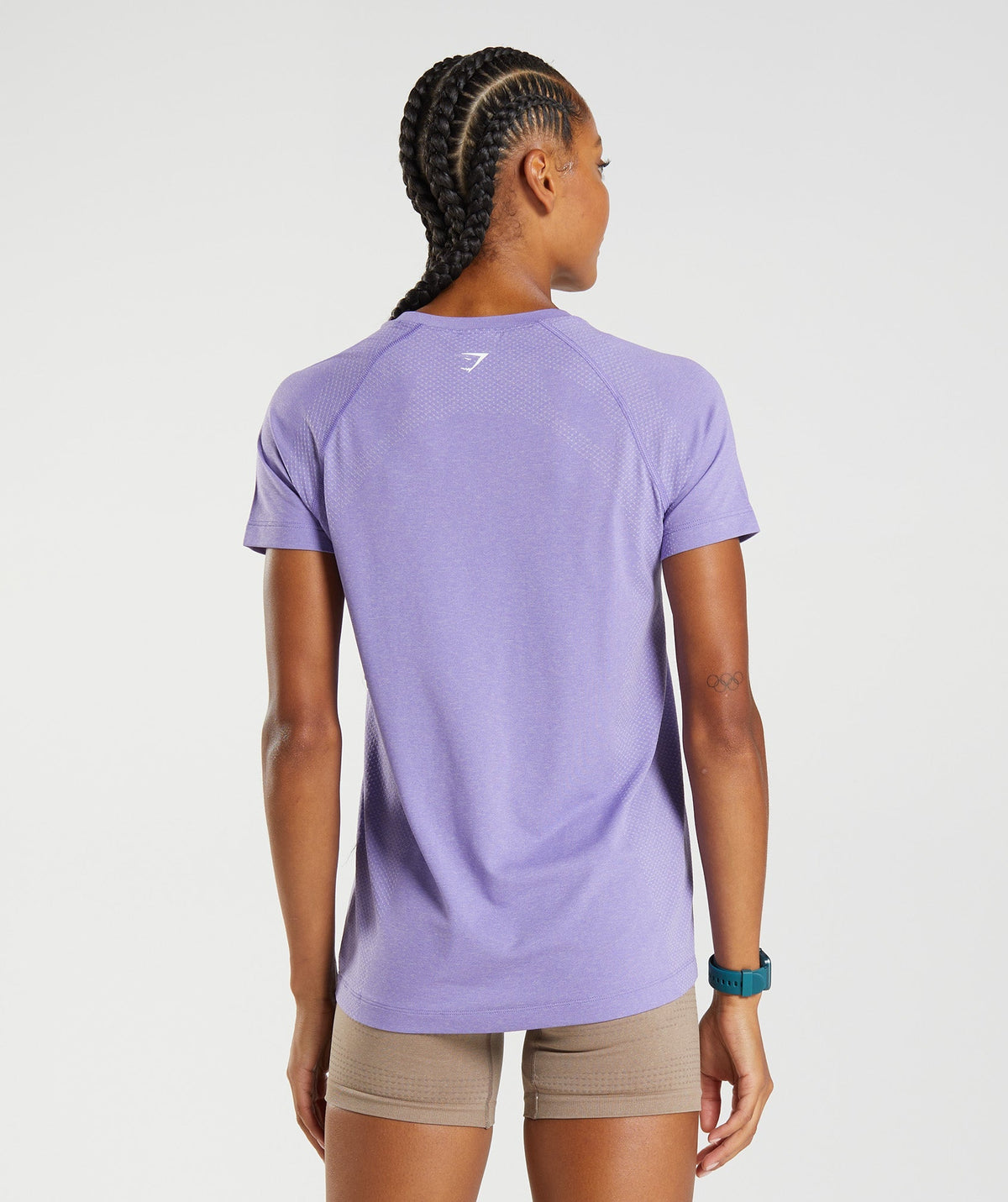 gymshark-vital-seamless-2-0-light-t-shirt-digital-violet-marl-aw22