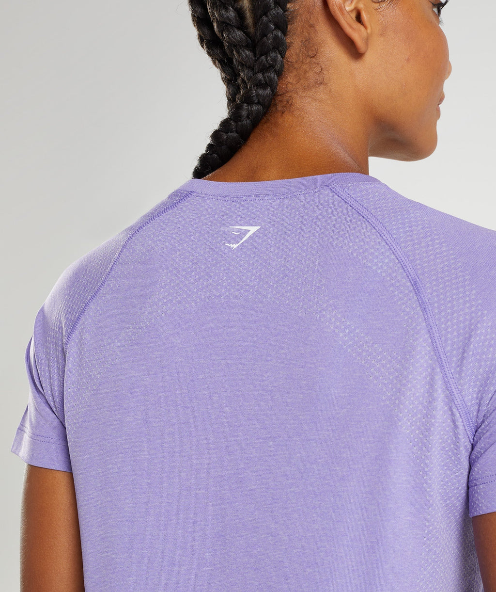 gymshark-vital-seamless-2-0-light-t-shirt-digital-violet-marl-aw22