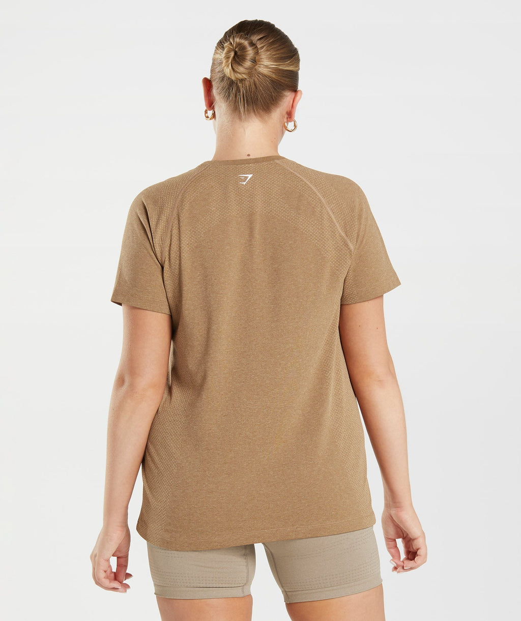 gymshark-vital-seamless-2-0-light-t-shirt-fawn-marl-aw22